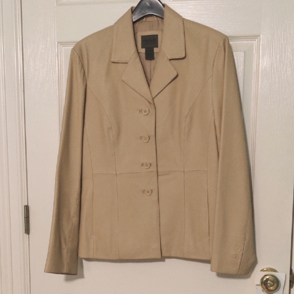 Leather Tan Jacket Size 10. EUC
